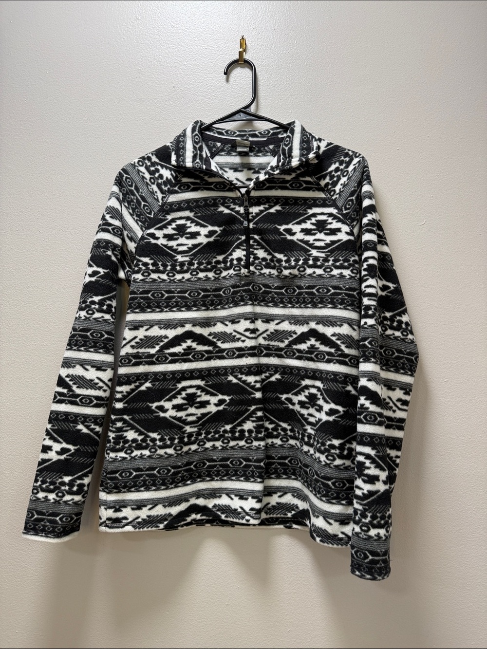 Eddie Bauer Black and White Aztec Patterned Fleece Quarter Zip Pullover